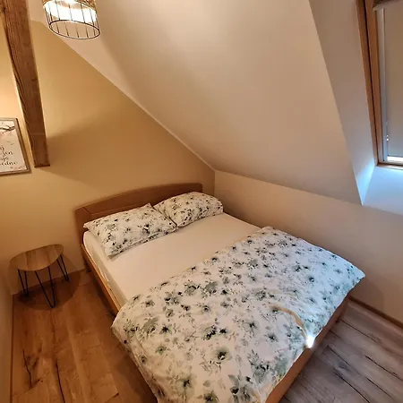 Trate * Križevci pri Ljutomeru